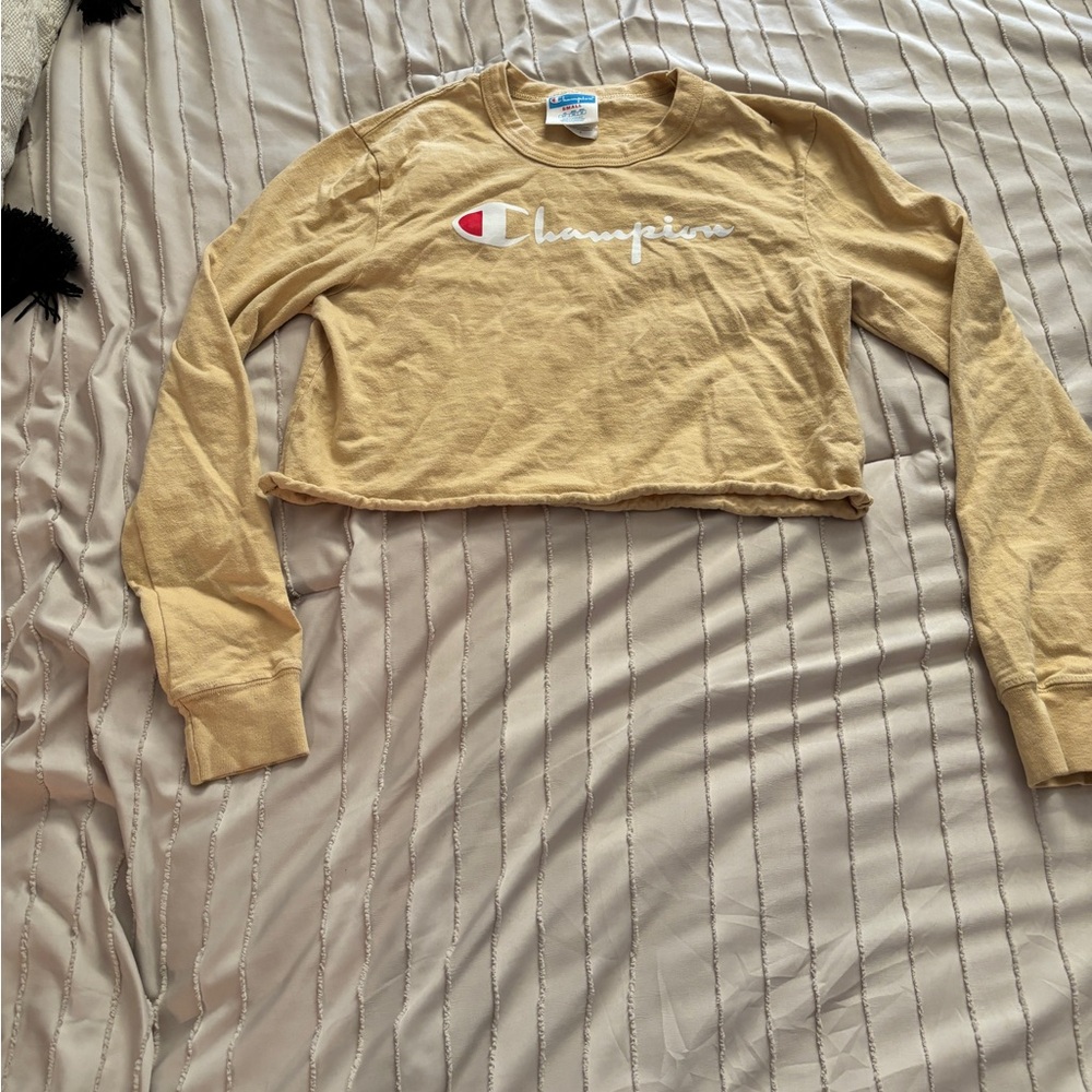 Champion• Crop Top• Size Small